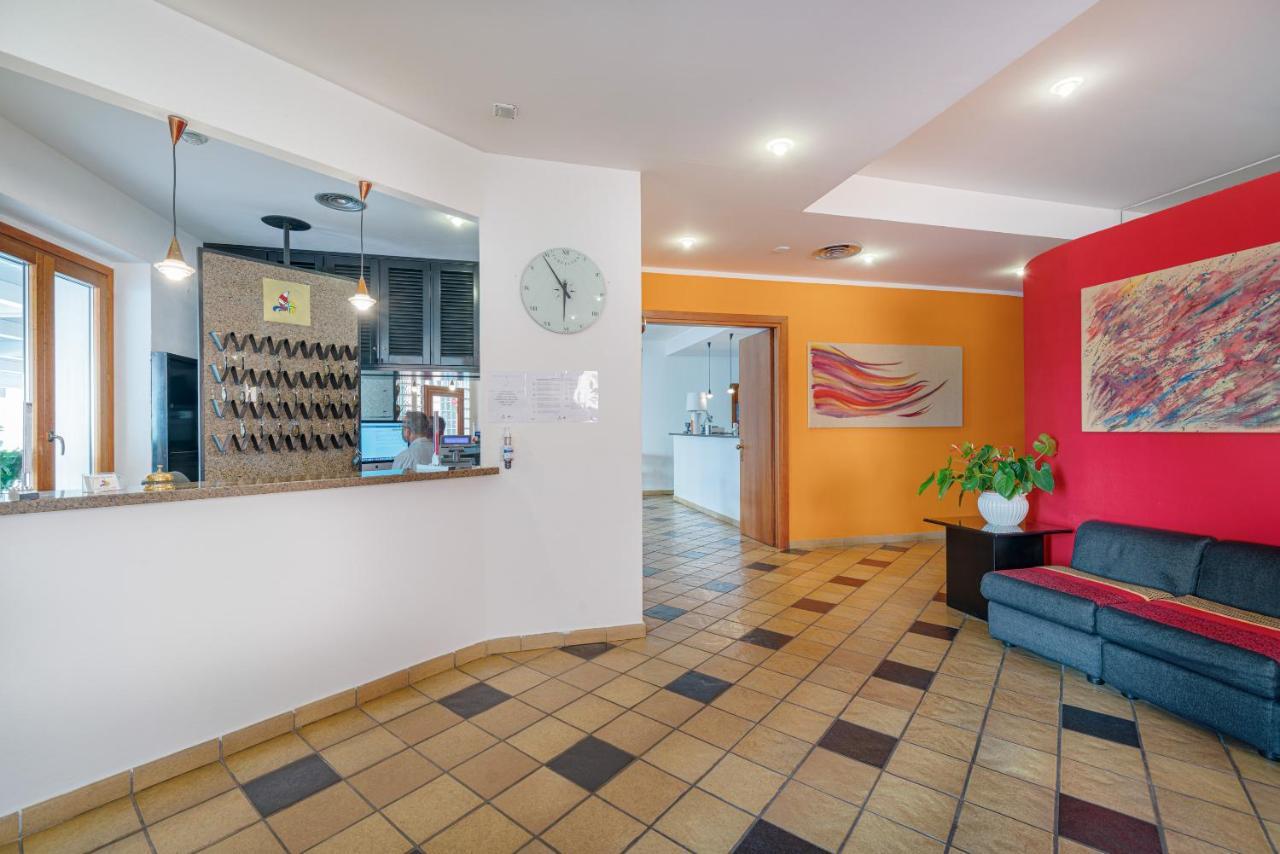 Hotel Marinaro Santa Teresa Gallura Dış mekan fotoğraf
